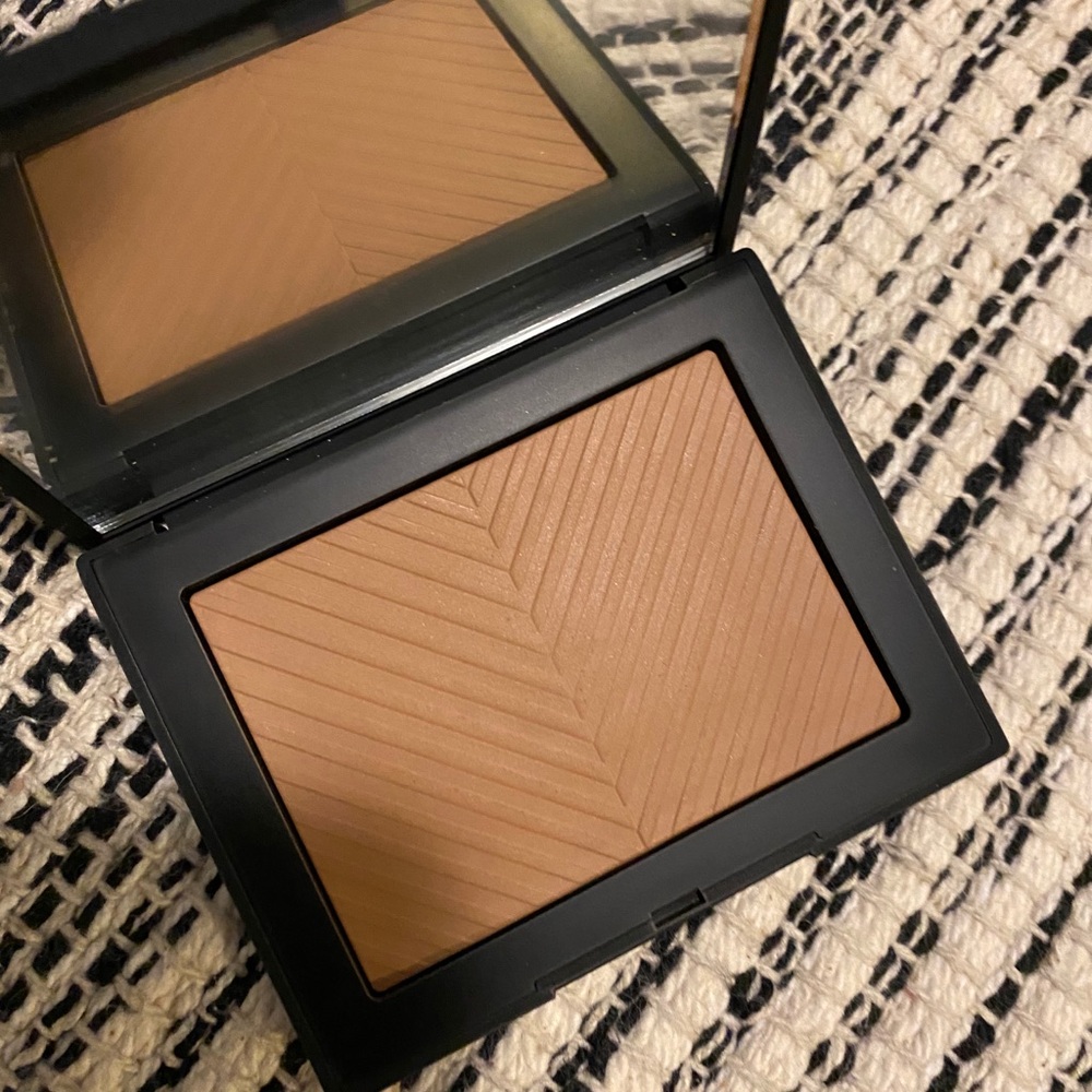 Nars Laguna bronzer - Picture 3 of 3